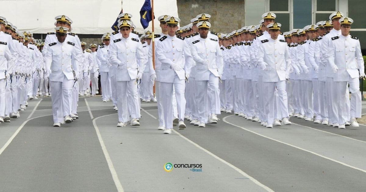 Concurso Marinha Capel Es Oficiais E Corpo Auxiliar